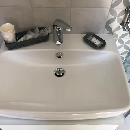 住宿加早餐酒店 Domus Gieffe 4*