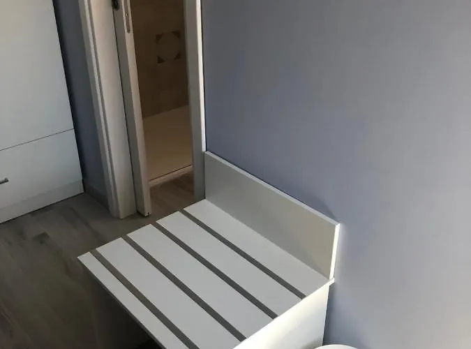 ベッド・アンド・ブレックファスト Domus Gieffe トロペーア